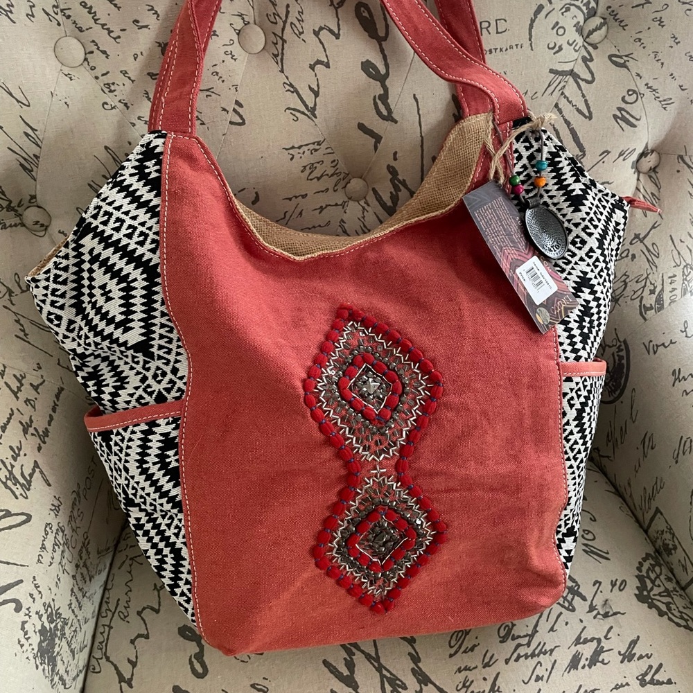 NWT CATORI Hira printed fabric scoop shopper embroidered hobo tote shoulder bag